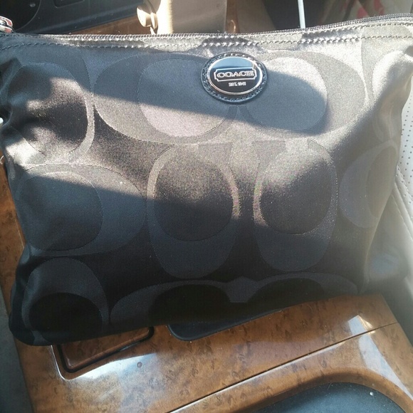 Coach Tote - Picture 3 of 4