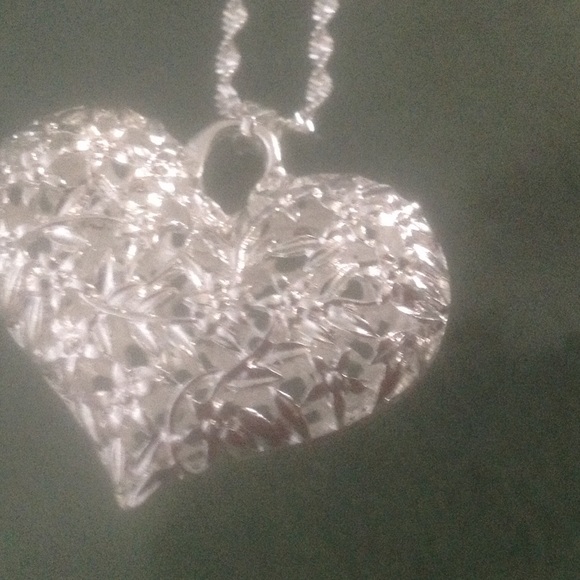 Very Large Flower Designed Sterling Heart & Chain