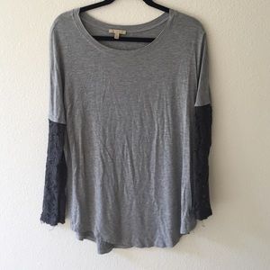 Anthropologie lace sleeves top