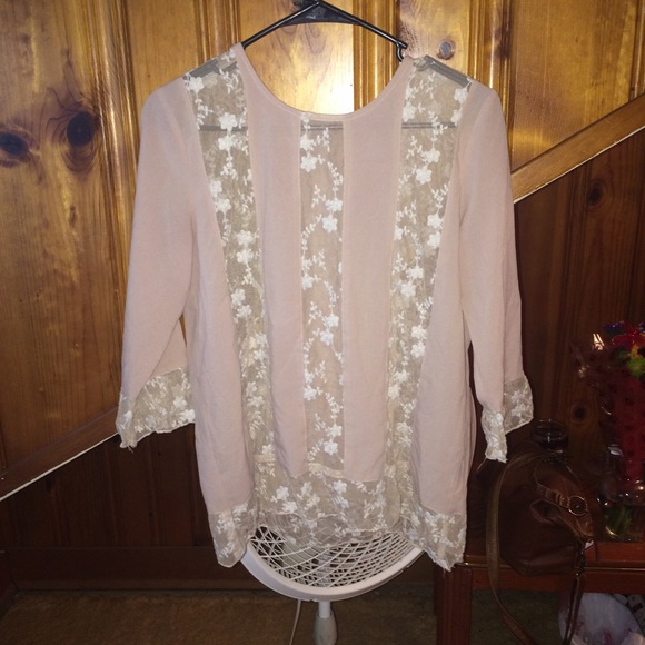 Medium Cream Lace Blouse