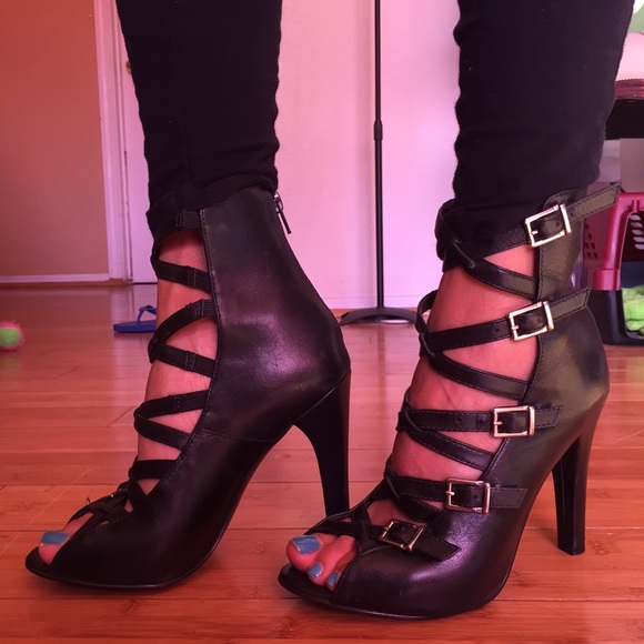 Steve Madden Rytz - Picture 2 of 4