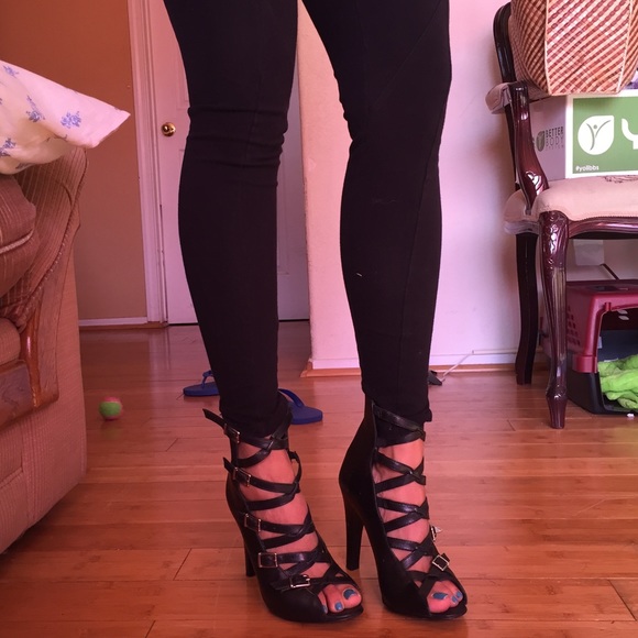 Steve Madden Rytz - Picture 3 of 4