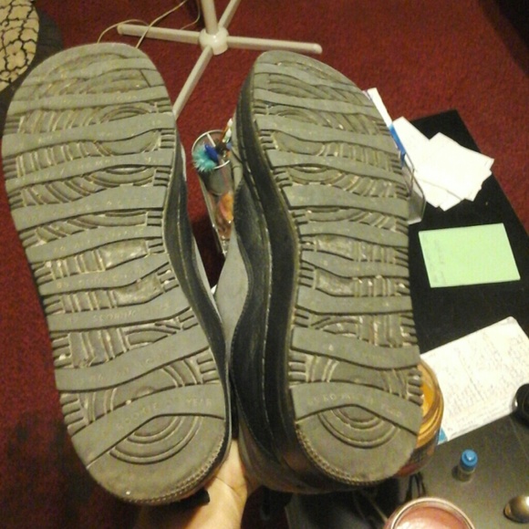 AFJ 10 - Picture 4 of 4