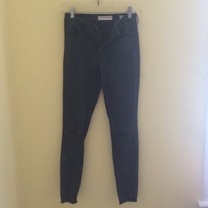 Bullhead black skinny jeans