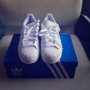 White Adidas superstar originals