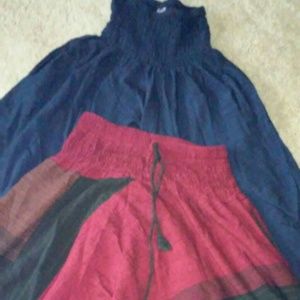 Bundle 2 pairs of cotton harem pants (Navy/Red)