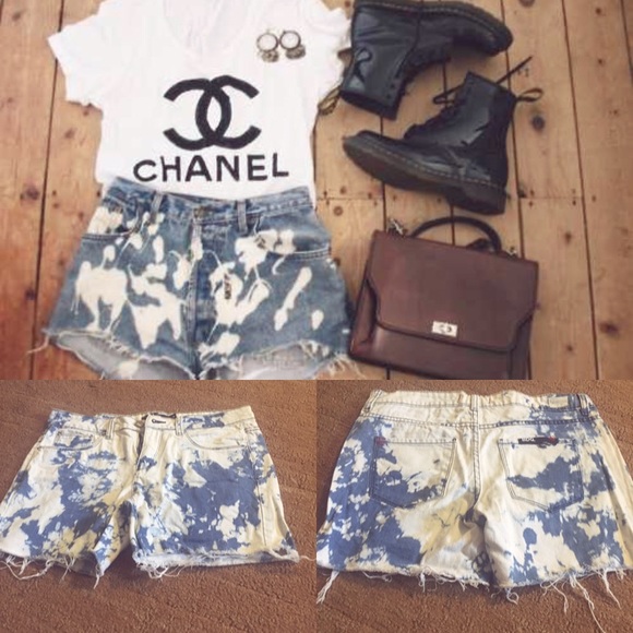(INSPIRED OUTFIT) DENIM WASH SHORTS