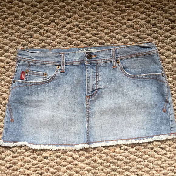 🎀 Pretty Denim Skirt 🎀