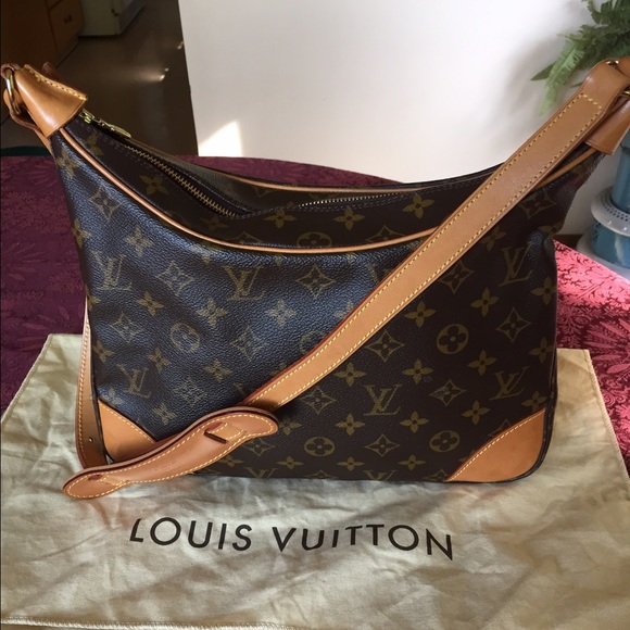 👜SOLD👜Louis Vuitton Boulogne 30