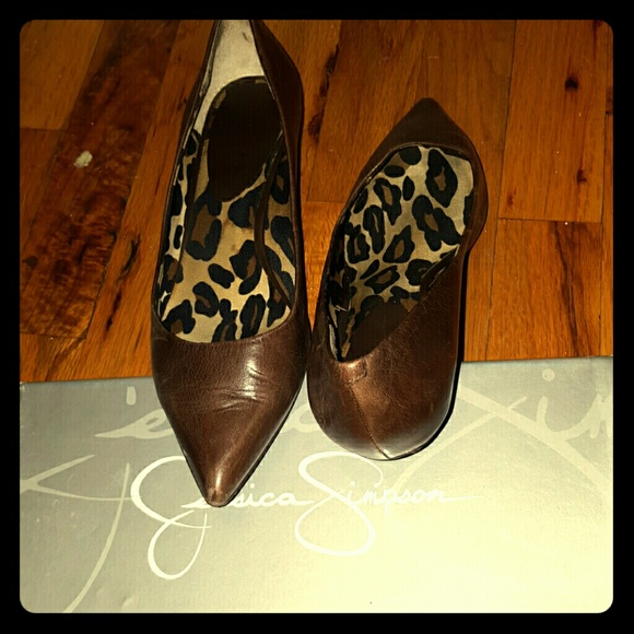 Leather Jessica Simpson Kitten Heels
