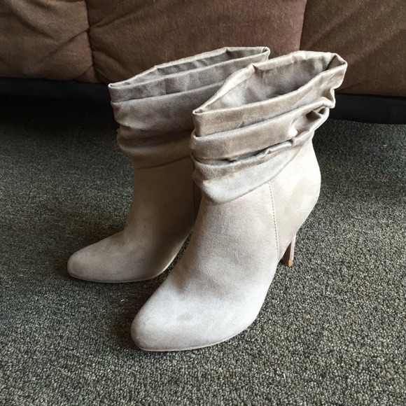 Tan Beige Suede Boots