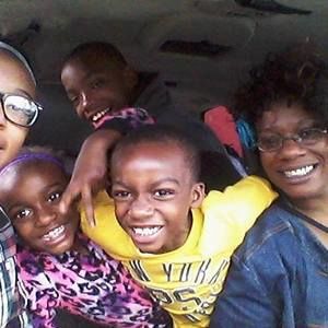 Meet your Posher, Wynetta