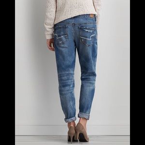 Distressed PERFECT boyfriend jeans