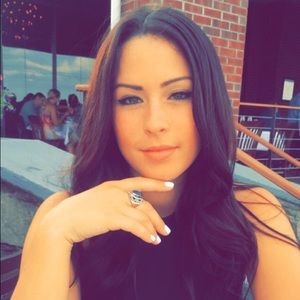 Meet your Posher, Sara