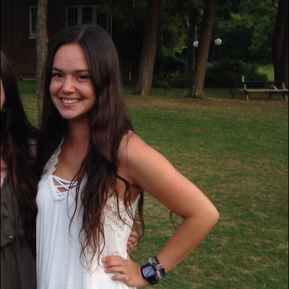 Meet your Posher, Abby - Picture 1 of 1