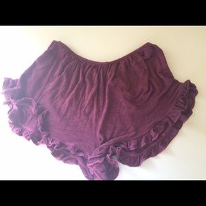 Brandy Melville- Vodi shorts, burgundy