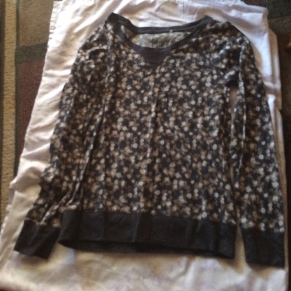 long sleeve shirt