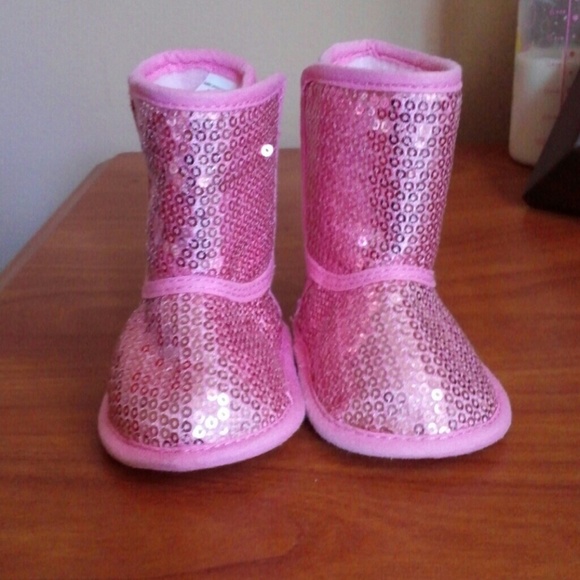 Childrens boots