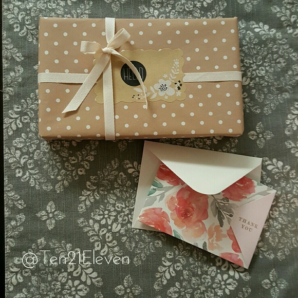 ~ Poshing since 2015 ~ - Picture 4 of 4