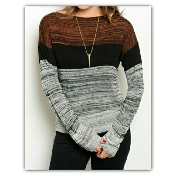 PRICE IS FIRM UNLESS BUNDLED.  10% DISCOUNT OFF TWO OR MORE ITEMS Sweaters - 💥PRICE DROP💥Fab fall sweater, sz Small🌻🍁