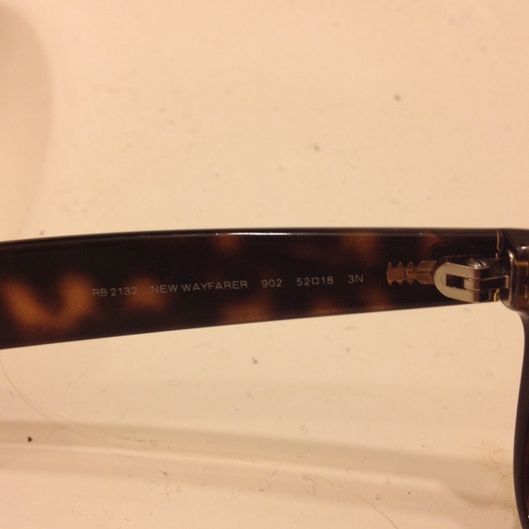Ray-Ban New Wayfarer sunglasses!