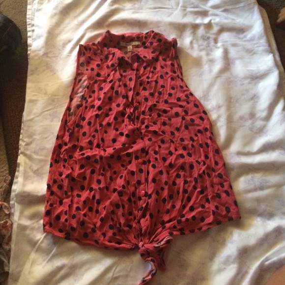 Polk a dot blouse.