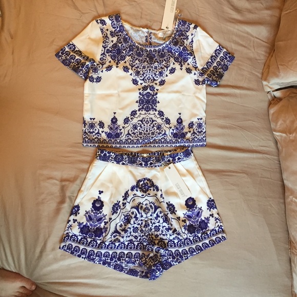 2 piece set