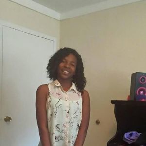 Meet your Posher, Asha