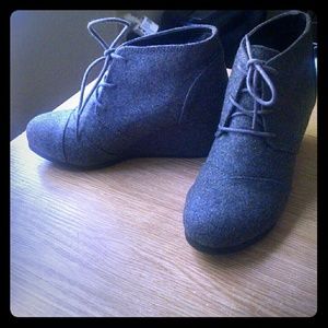 Pacsun Grey booties