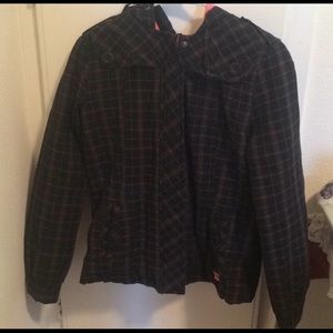 Thick size small DC coat. Condition:new
