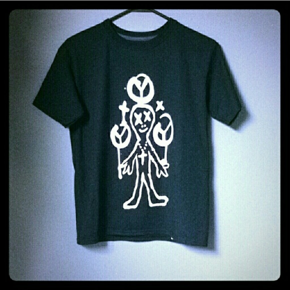 Peace Alien Drips T