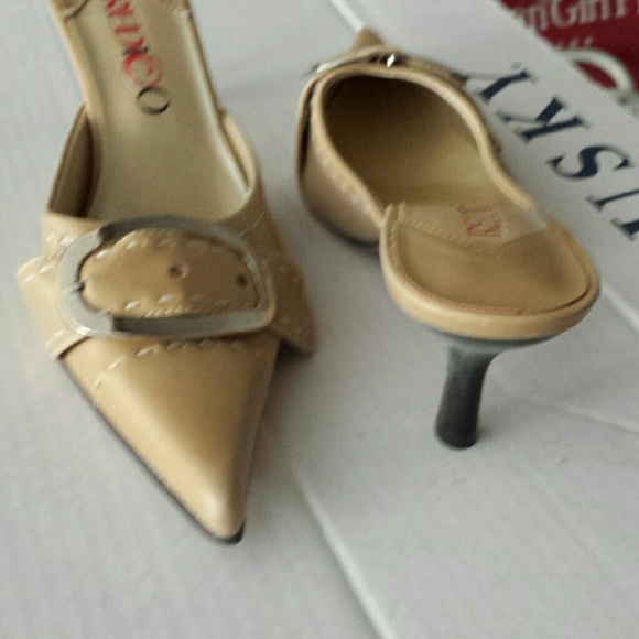 Beige - Picture 3 of 3