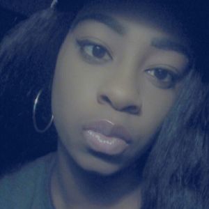 Meet your Posher, Eboniealazyia