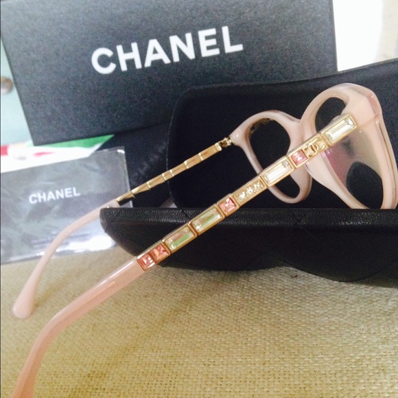 pink chanel eyeglasses