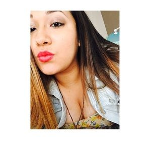 Meet your Posher, Fabiola