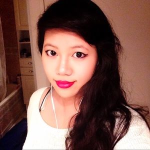 Meet your Posher, Lydia