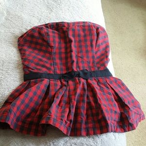 A& F Strapless Smocked Top Shirt Tube