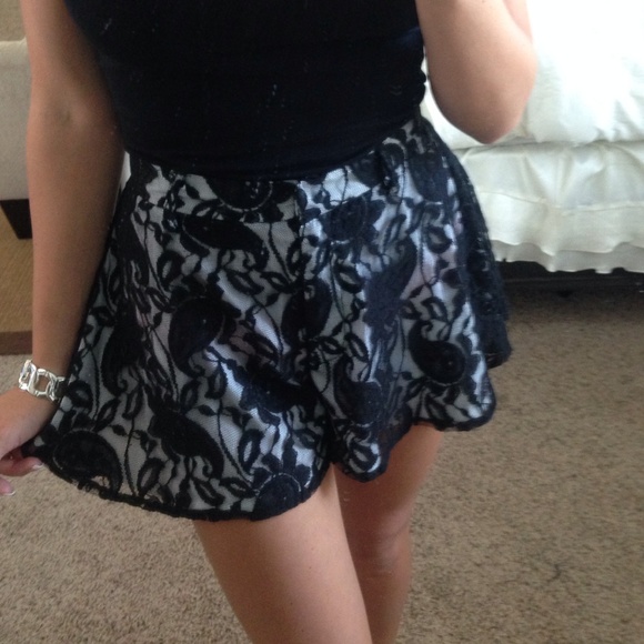 ❤️SOLD❤️ - Picture 2 of 3