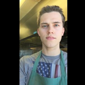 Meet your Posher, Nick