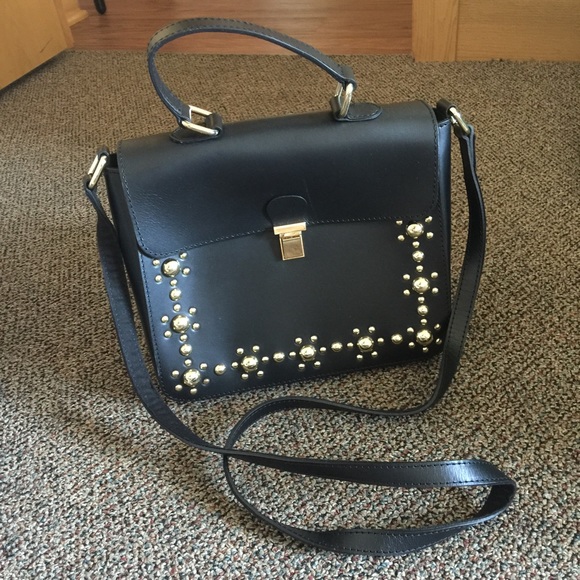 SOLD⛔️ ASOS leather crossbody bag👯 - Picture 2 of 4