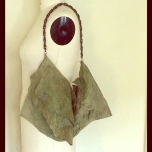 💥LAST CHANCE💥 cleaning out my closet