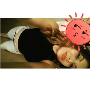 Meet your Posher, Esmee