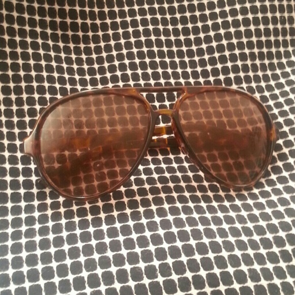 Shades - Picture 3 of 3