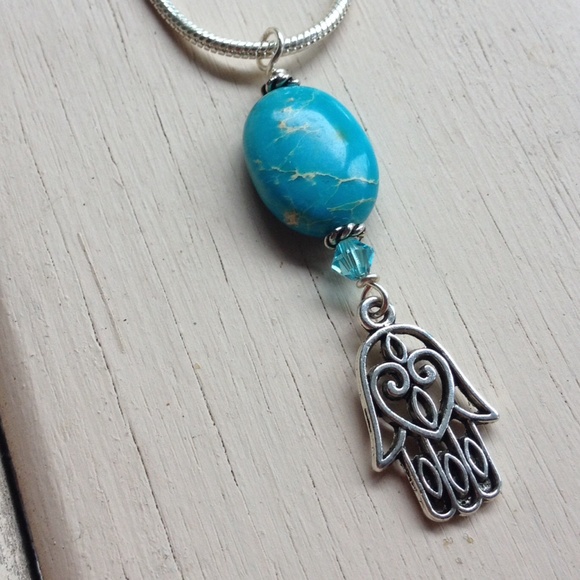 🌻Host Pick🌻 Gemstone Hamsa Pendant - Picture 2 of 3