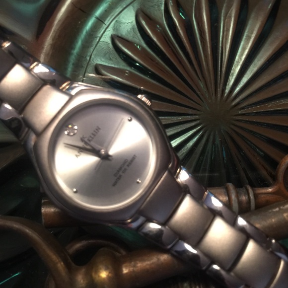 Anne Klein Genuine Diamond/Stainless Steel watch - Picture 4 of 4