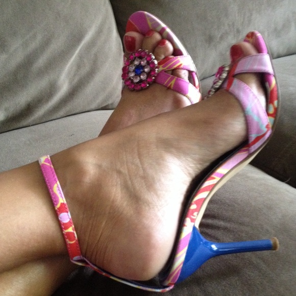 Michael Antonio pink heels - Picture 2 of 2