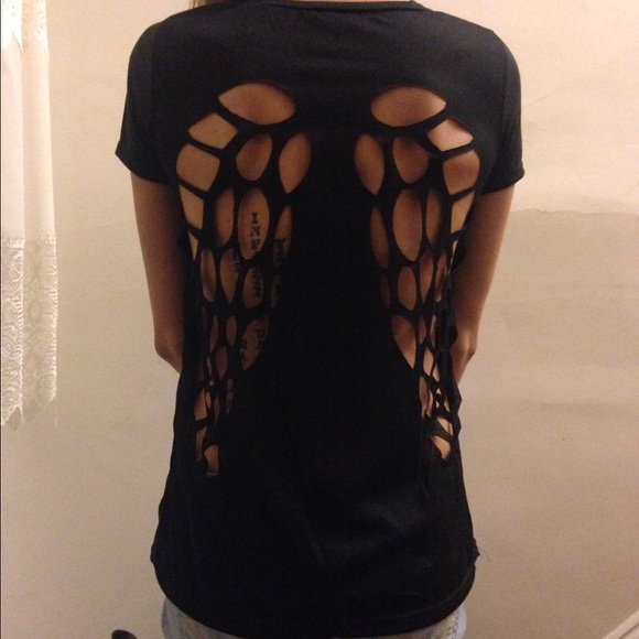 🎉SOLD OUT🎉HP 02/05✨ Angel Wings T-Shirt - Picture 3 of 3