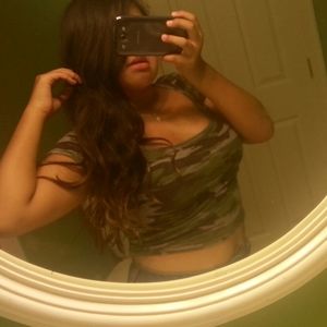 Meet your Posher, Daniela