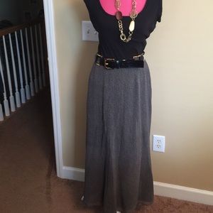 Dana Buchman silk skirt