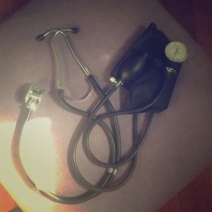 *FREE FOLDING CLIP BOARD w/ PURCHASE*